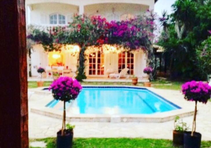 Villa Saint Tropez カボ・フリオ エクステリア 写真